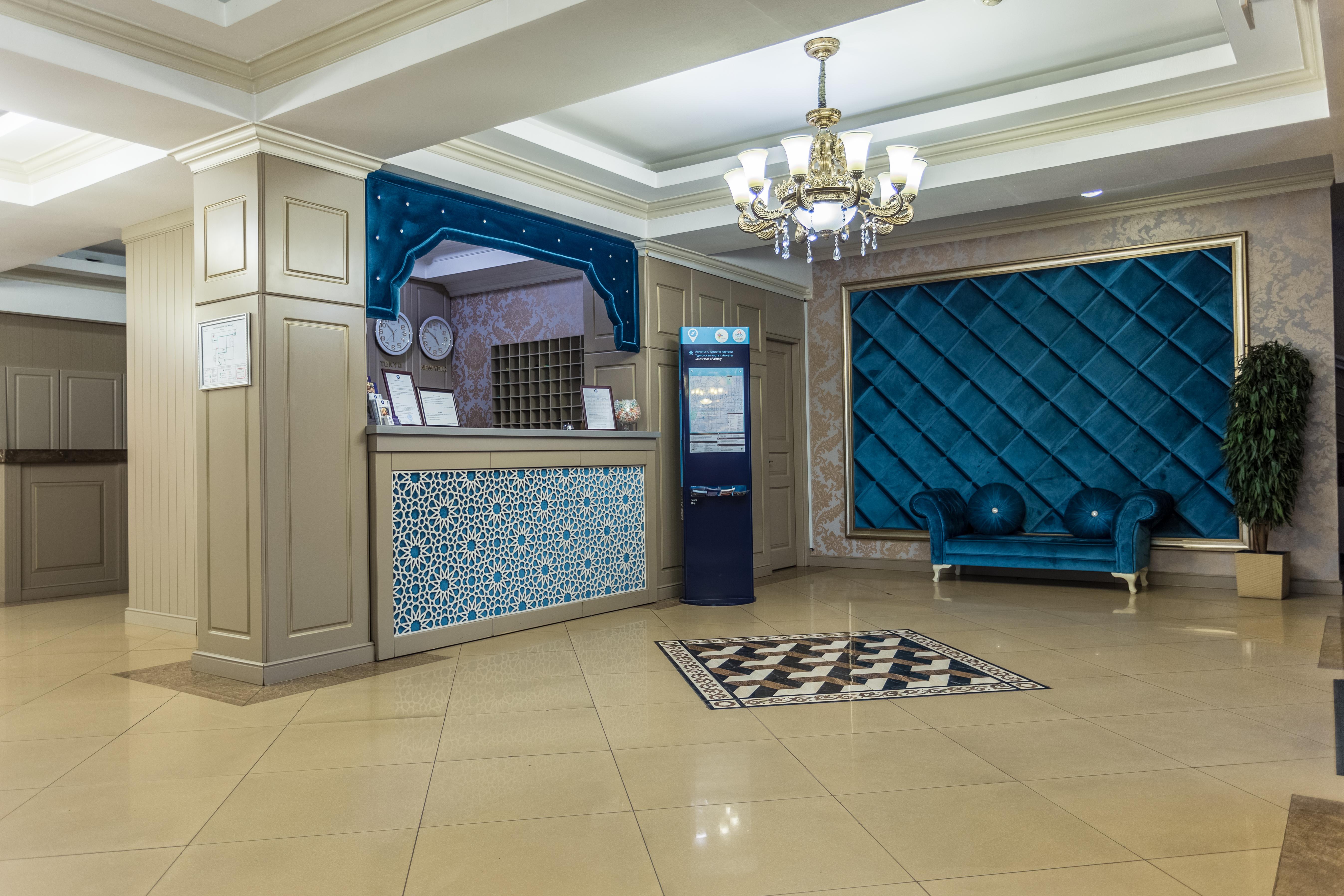 Grand Sapphire Hotel Almaty Eksteriør bilde