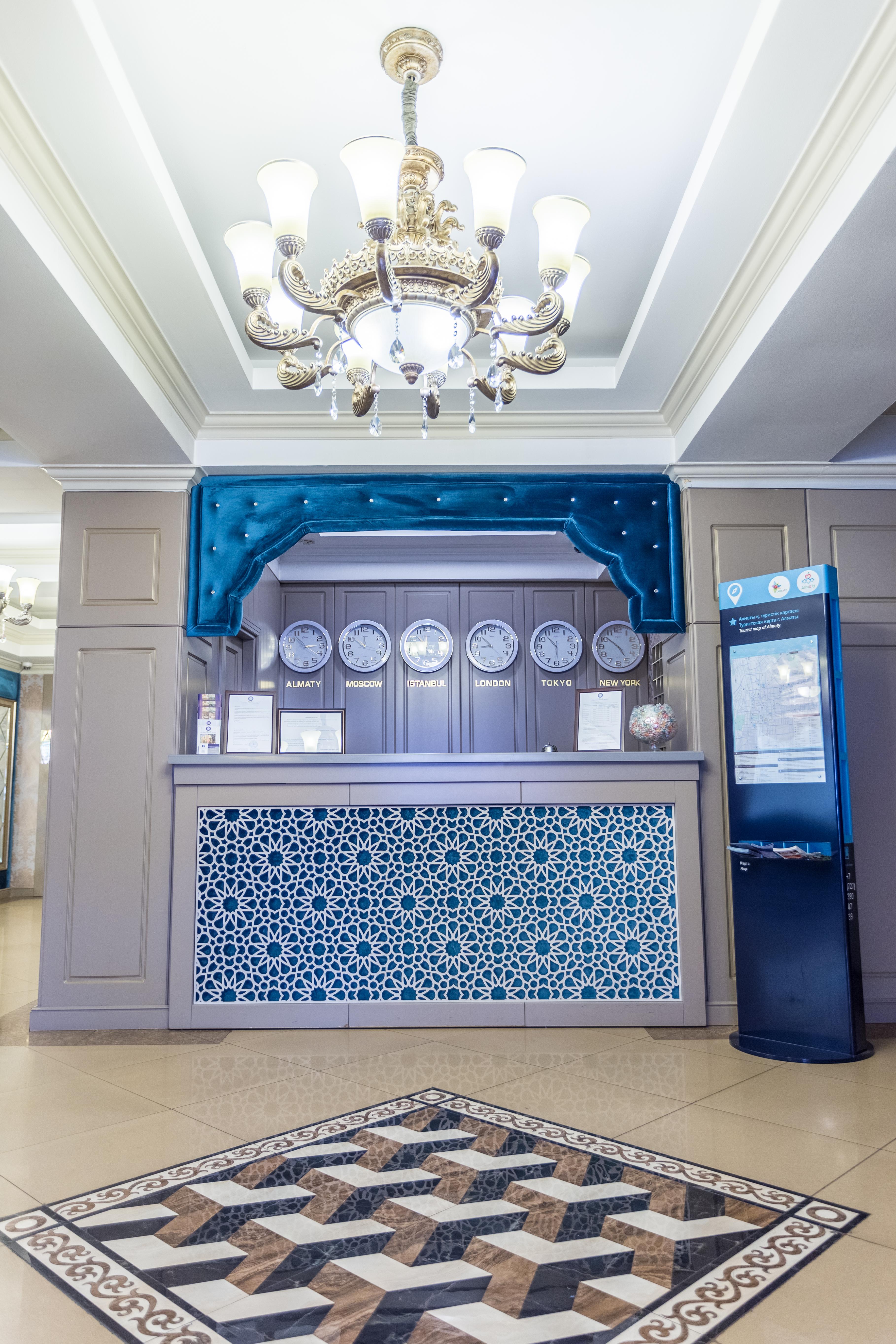 Grand Sapphire Hotel Almaty Eksteriør bilde