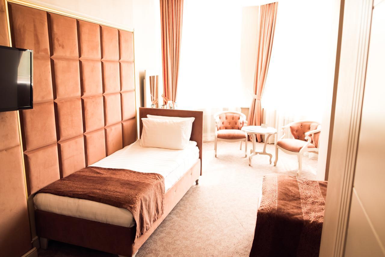 Grand Sapphire Hotel Almaty Eksteriør bilde