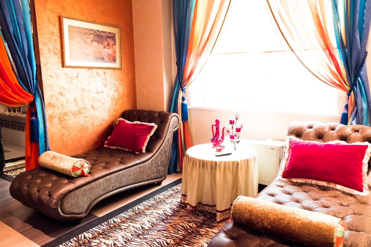 Grand Sapphire Hotel Almaty Eksteriør bilde