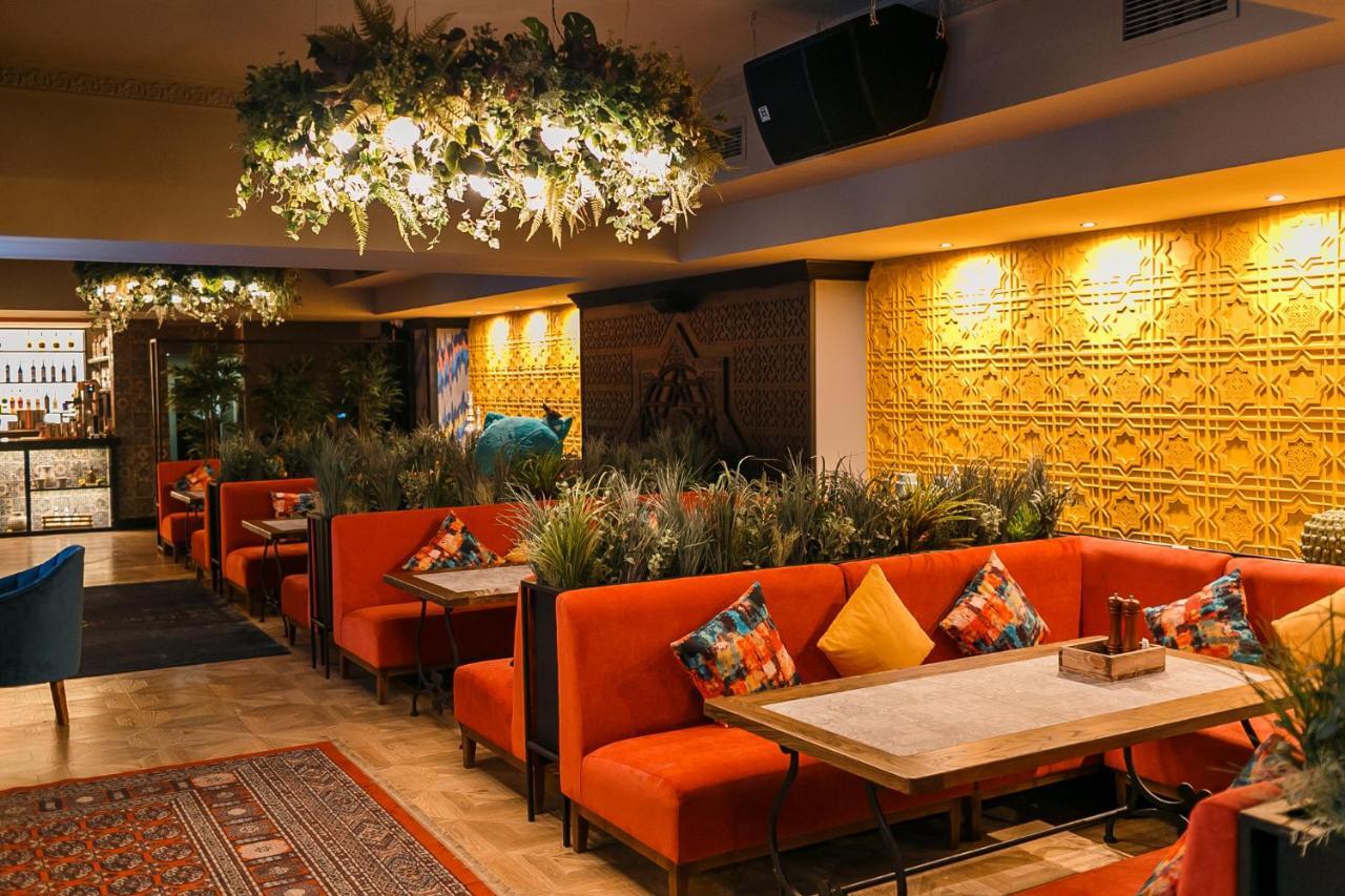 Grand Sapphire Hotel Almaty Eksteriør bilde
